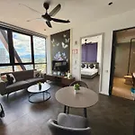 Scarletz Suites Klcc By Minshuku